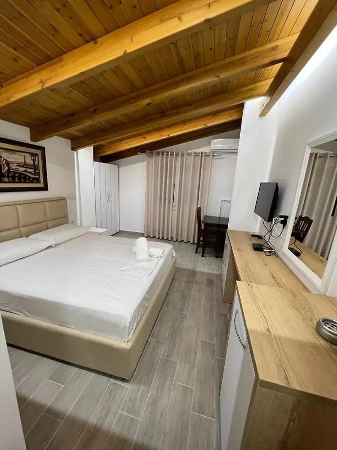 Trip-Stop Apartments Vlore