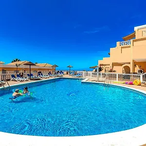 https://paradise-court-views.in-canary-islands.com